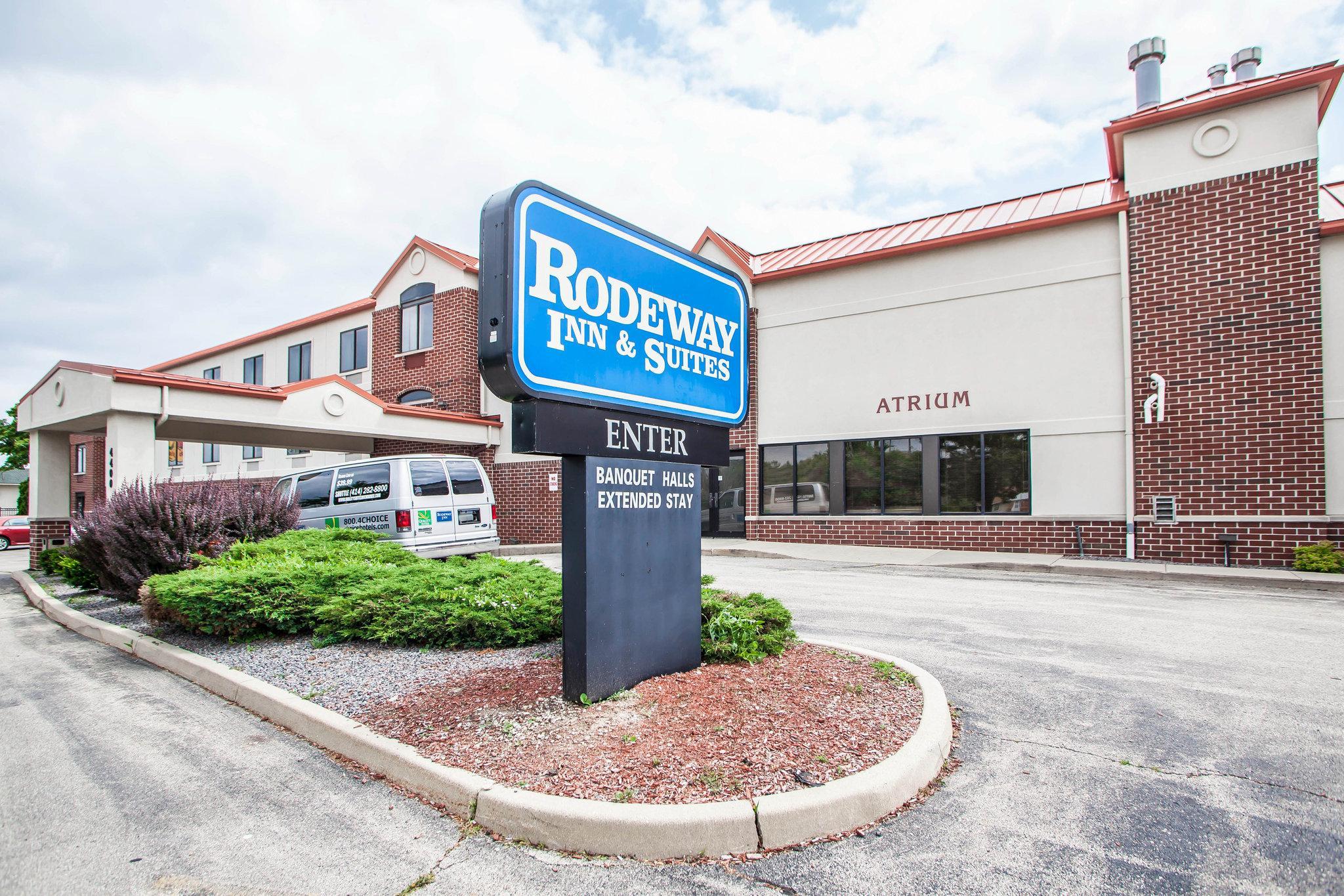 Rodeway Inn & Suites Milwaukee Airport Exterior photo